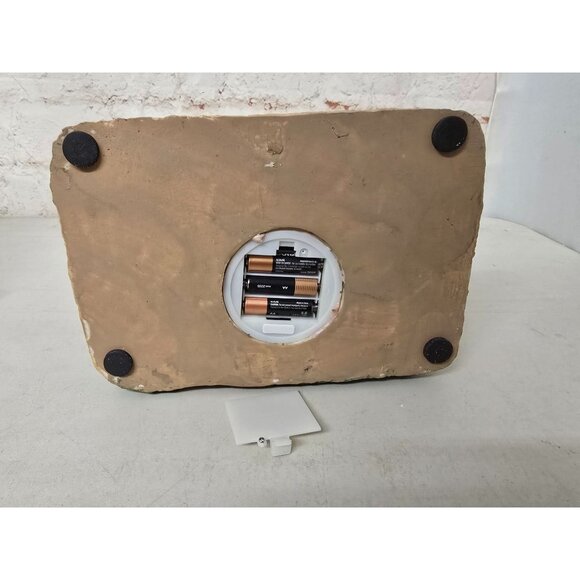 New Light-Up Nativity Figurine Hand-Painted Resin Christmas Tells a Story - Picture 7 of 8